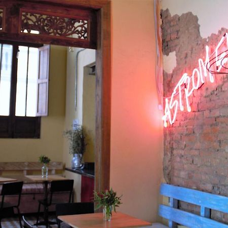 Hostal Casa Astromelia Bogota Bagian luar foto