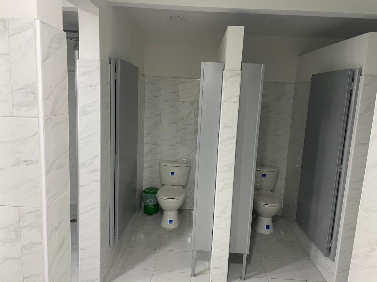 Hostal Casa Astromelia Bogota Bagian luar foto