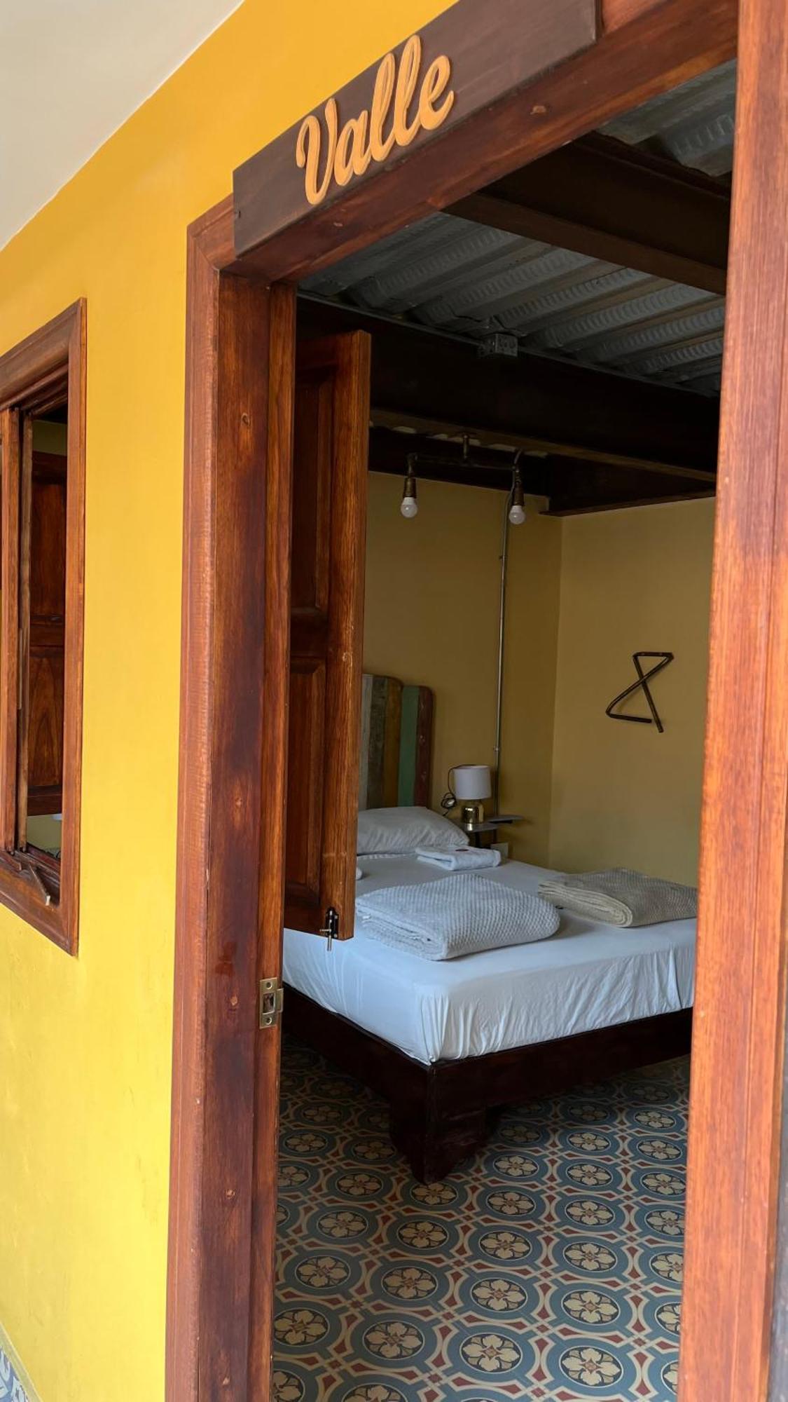 Hostal Casa Astromelia Bogota Bagian luar foto
