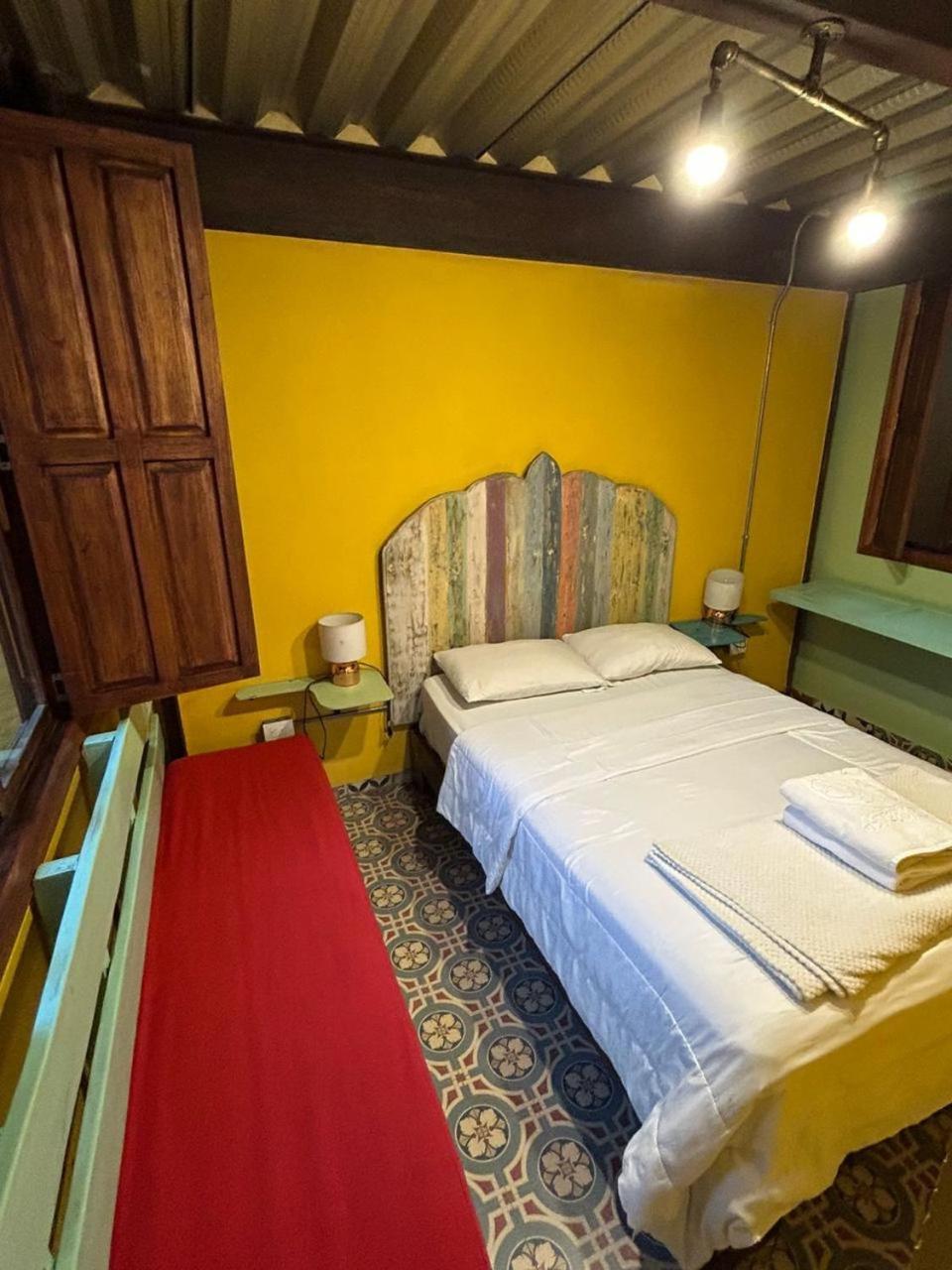 Hostal Casa Astromelia Bogota Bagian luar foto